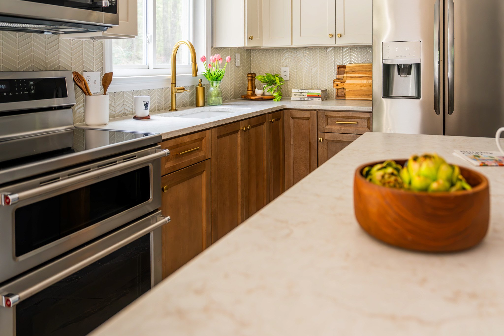 Close-up of Countertops & Cabinetry