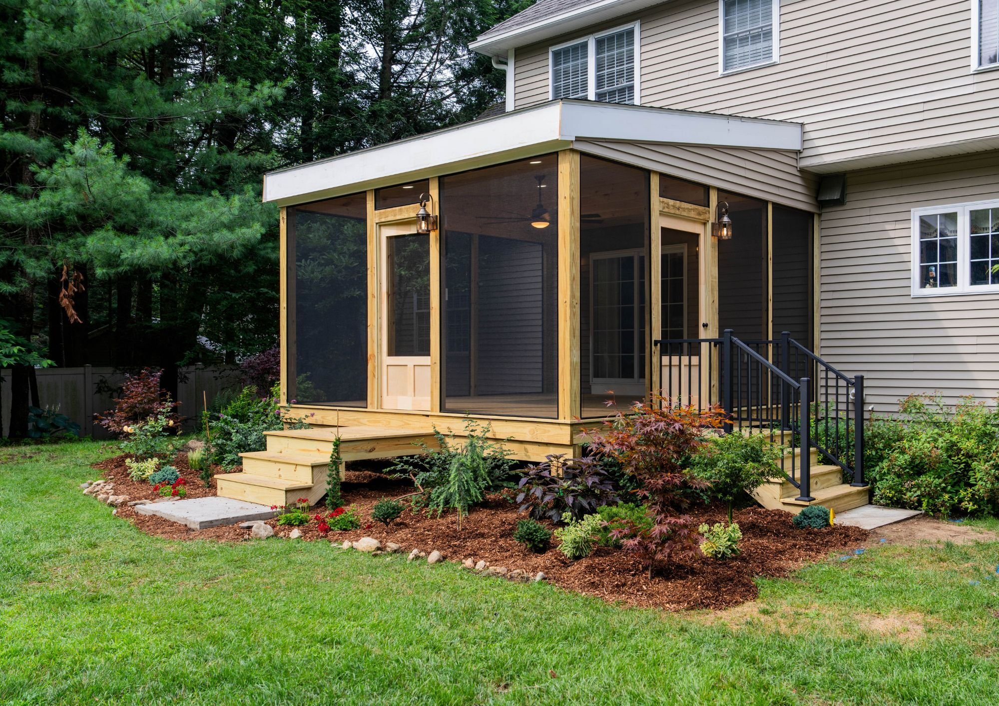 Deck to Screened-in Porch "After" | Blackdog Home Services