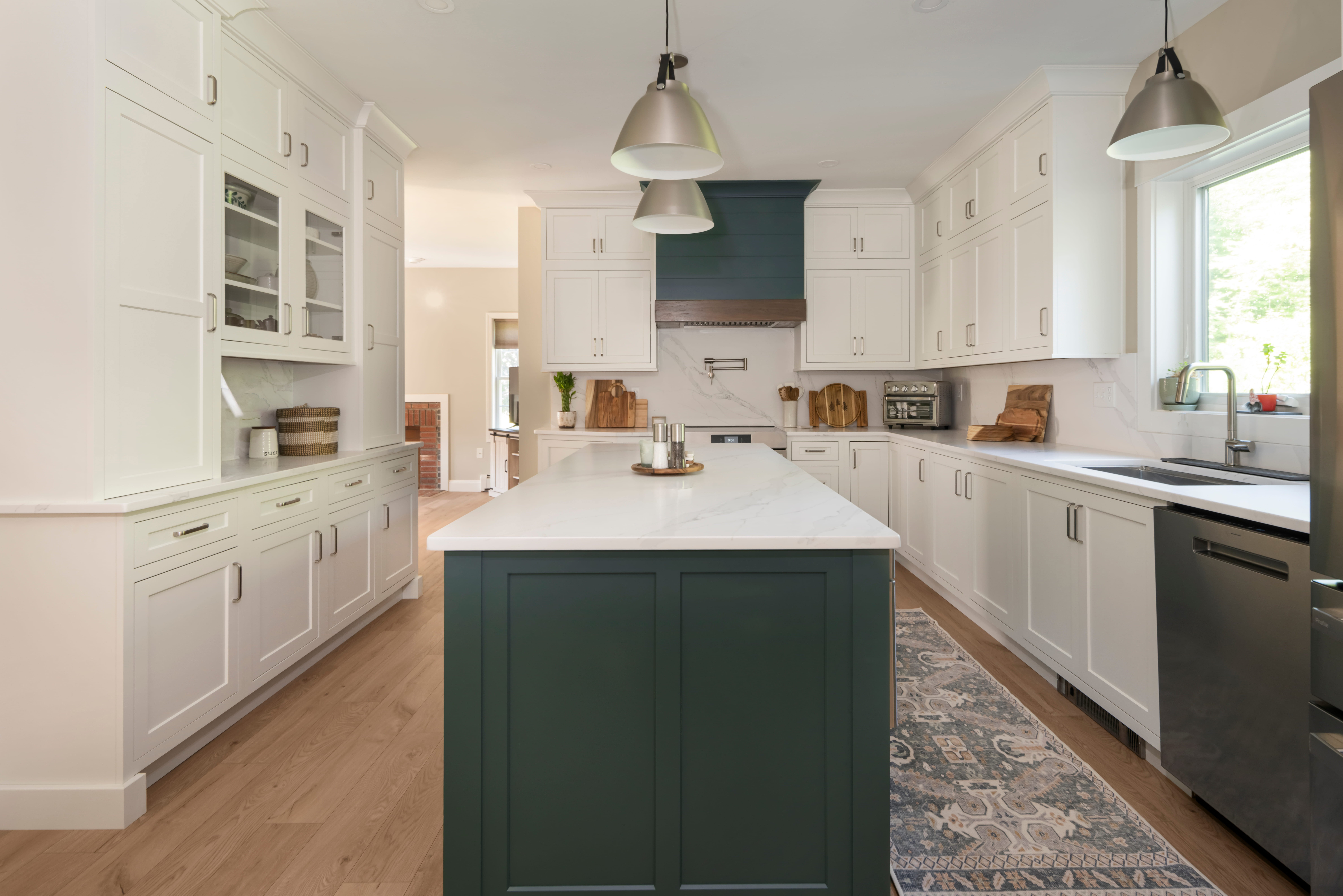 KitchenWoveninGreen_MainLightsOff