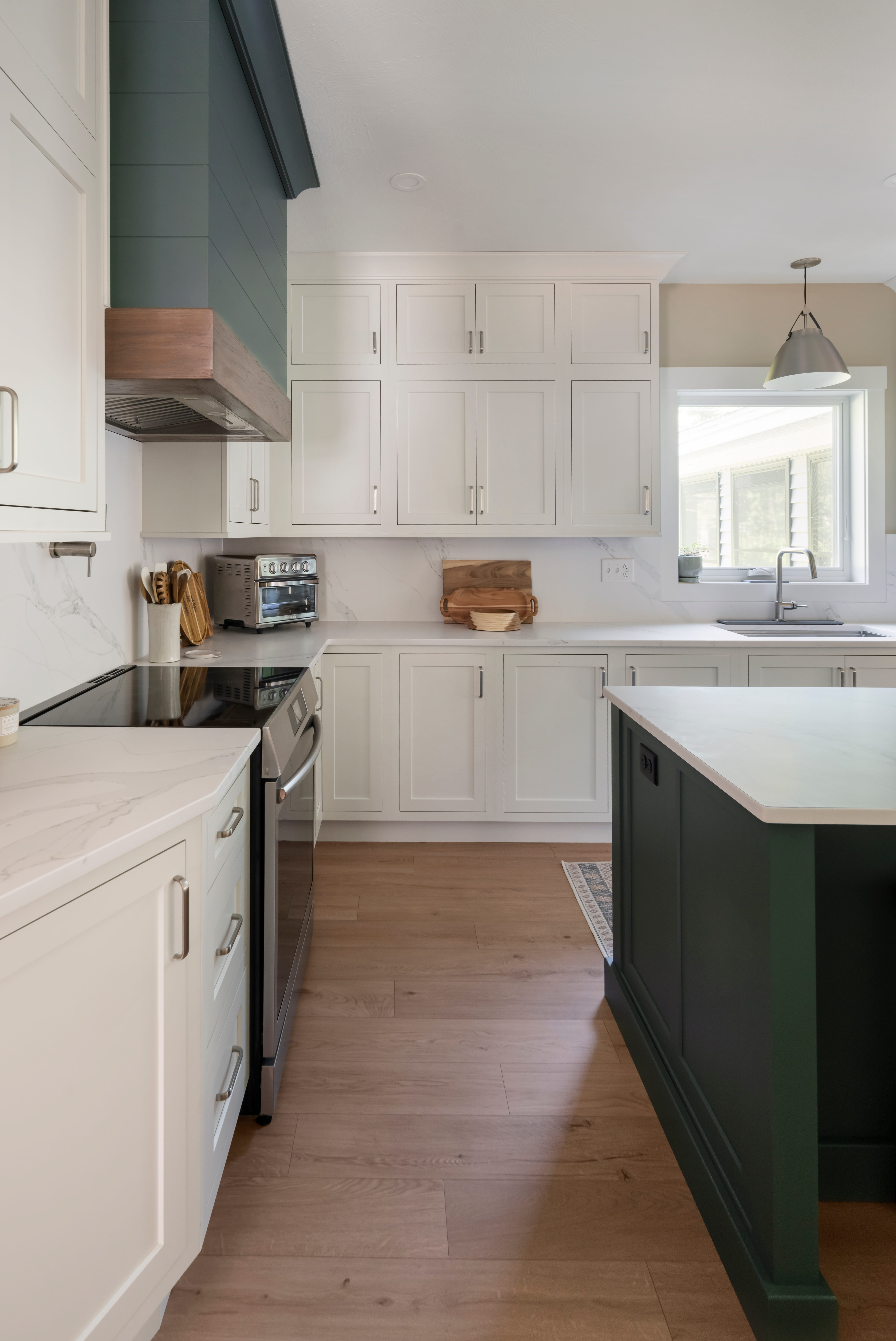 KitchenWoveninGreen_SideView