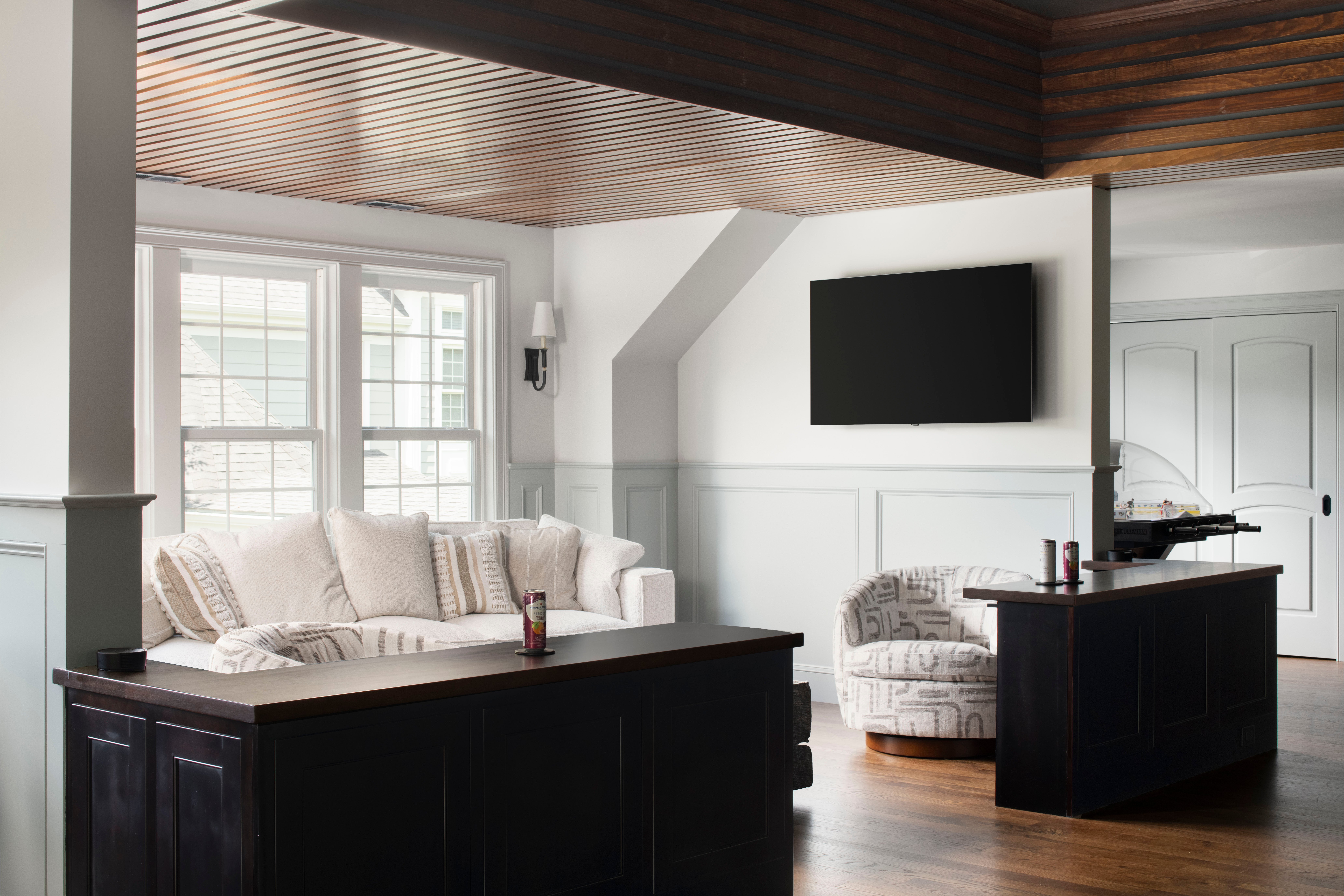Main Game Room Sitting Area