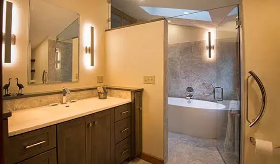 1980s Contemporary Home Gets a Stunning Custom Bath Remodel